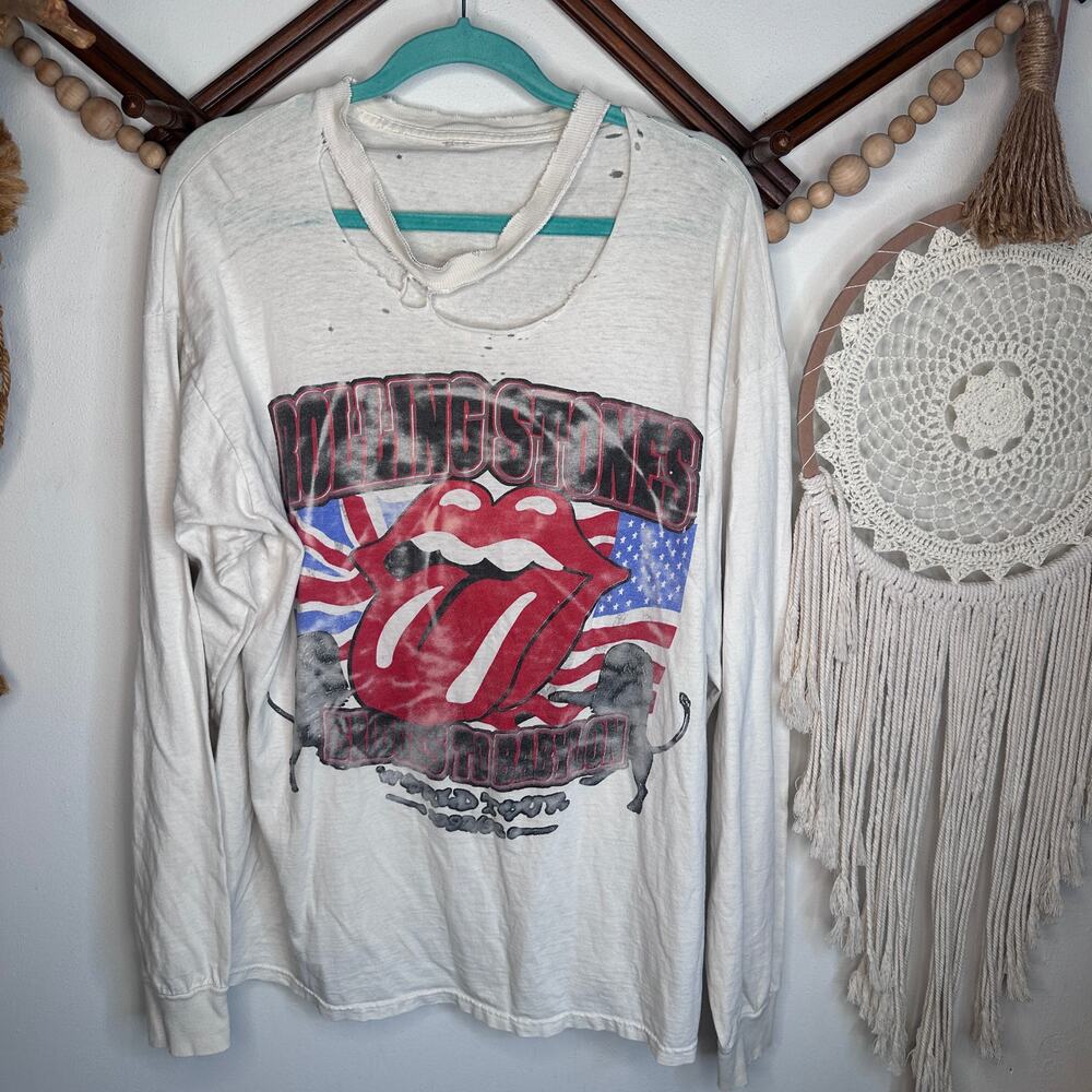 Vintage Rolling Stones White 97/98 Bridges to Babylon Long Sleeve Distressed T